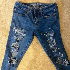 American eagle ripped skinny jeans